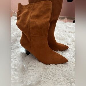Women's Mid Calf Dress Boots Low Heel Zip Up Boots Pointed
Toe